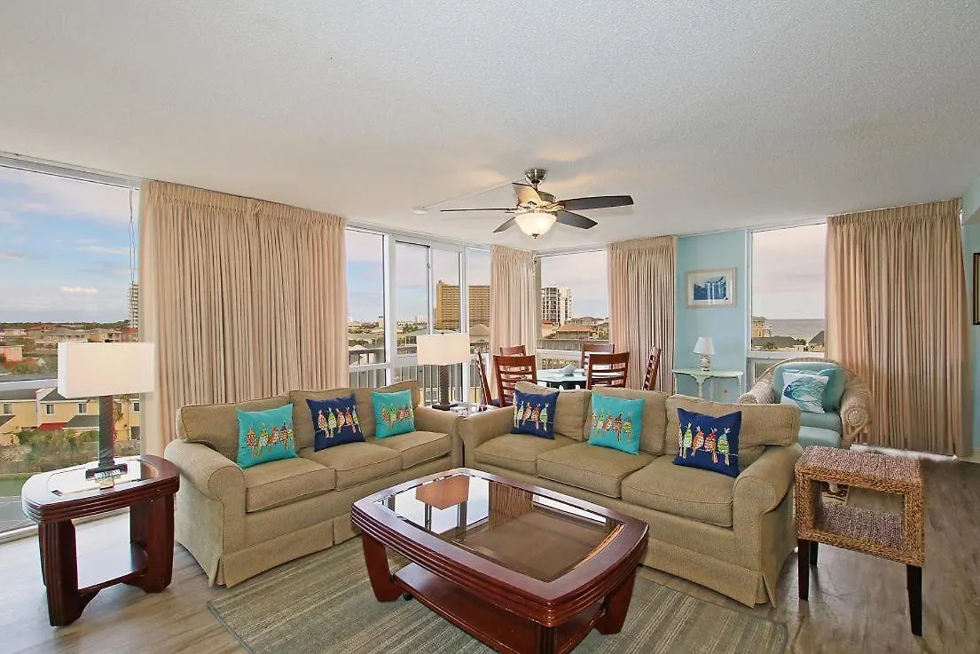 3061 - Cozy Three Bedroom Vacation Rental Destin Holiday home