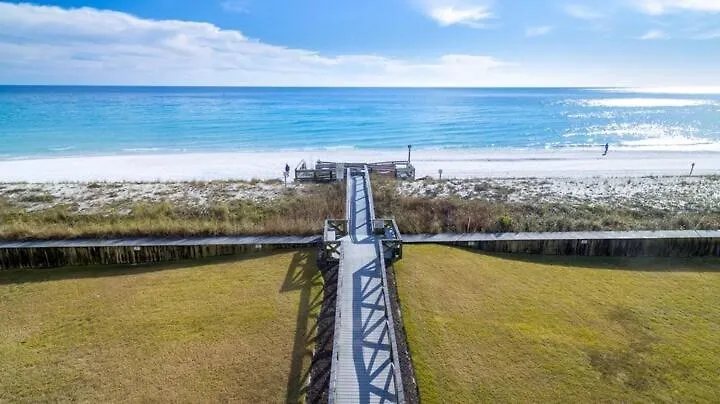 3061 - Cozy Three Bedroom Vacation Rental Destin 0*,  United States